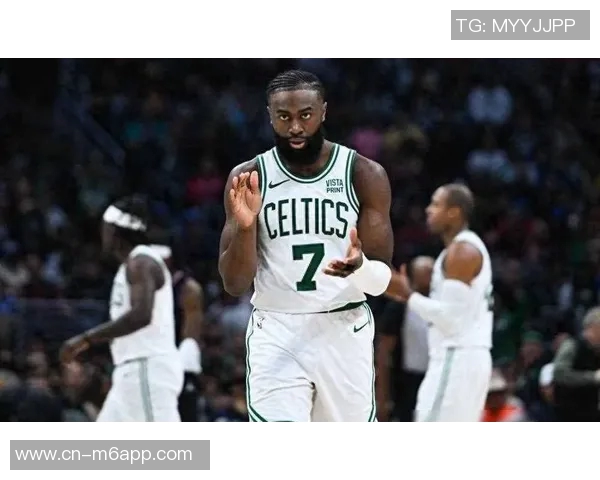 今天绿军主场迎战76人杰伦布朗伤愈复出助力球队争胜